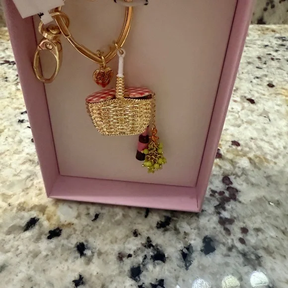 Betsey Johnson gold colored-picnic basket keychain fob purse charm new in box - Picture 2 of 3